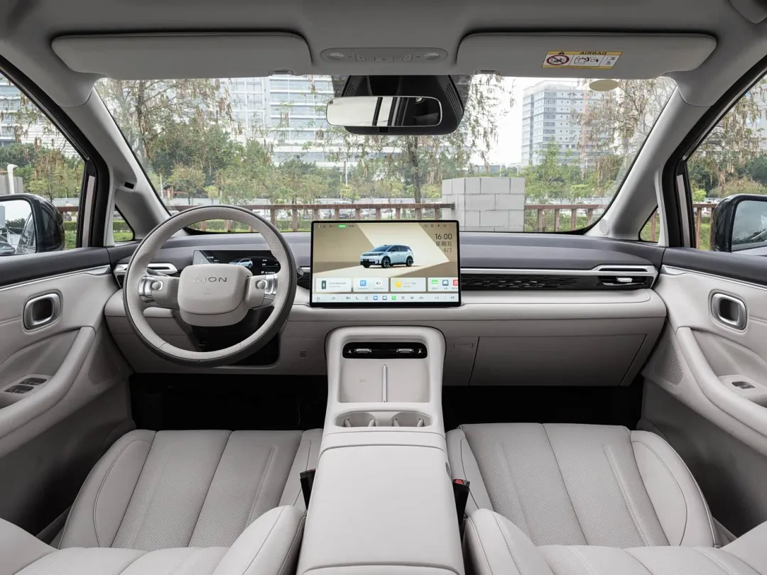 埃安N60开启预售，预售价11.58-13.58万元