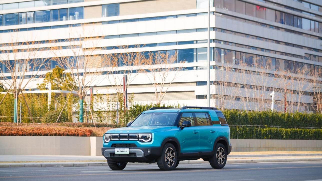 BJ30旅行家：在城市节奏与山野呼吸之间，找到自己的步调