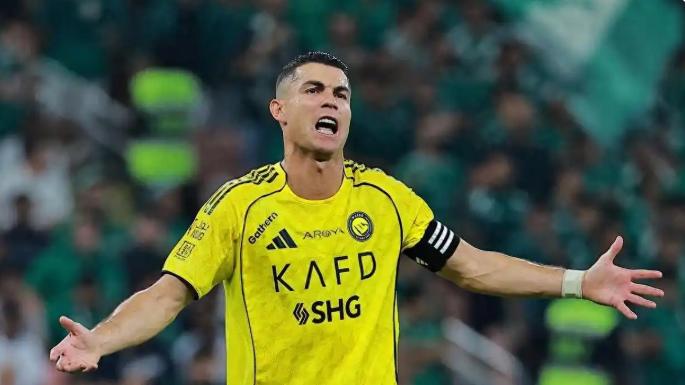 利雅得新月vs利雅得胜利：C罗能否打破德比魔咒？榜首之争今夜见分晓