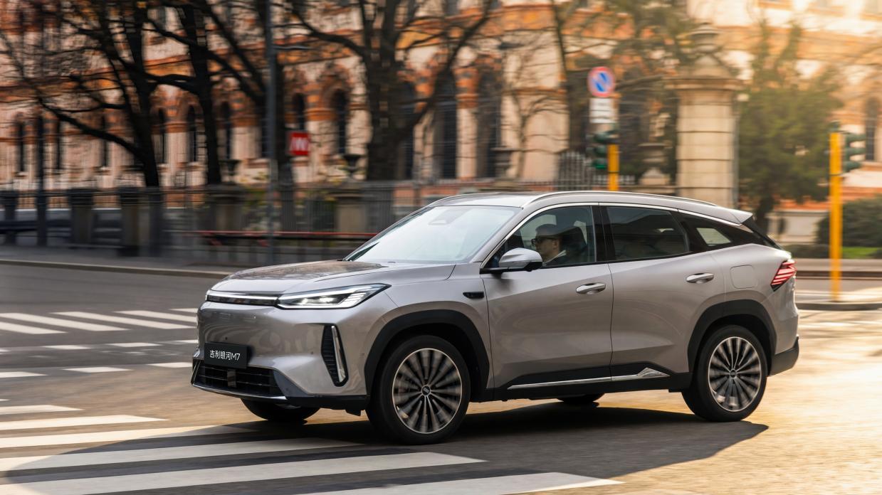 不止于参数领先，这才是年轻人想要的电混SUV质感