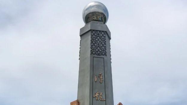 红荷映白鹭，舟行碧波上！浮龙湖湿地藏着夏日限定浪漫