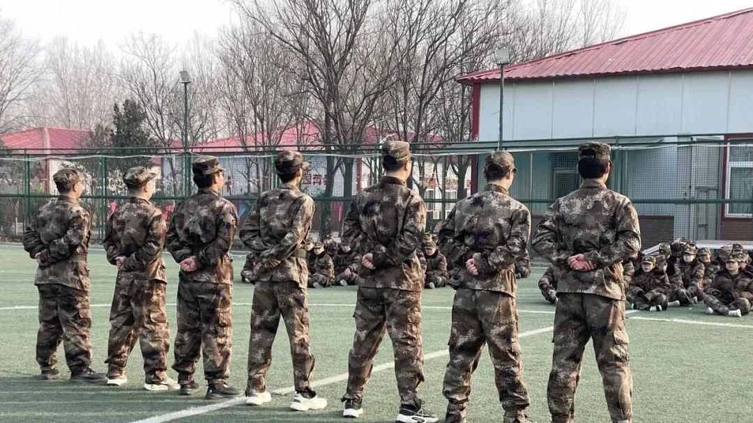 那个曾把父母拉黑的少年，后来怎样了？【迈向阳光】