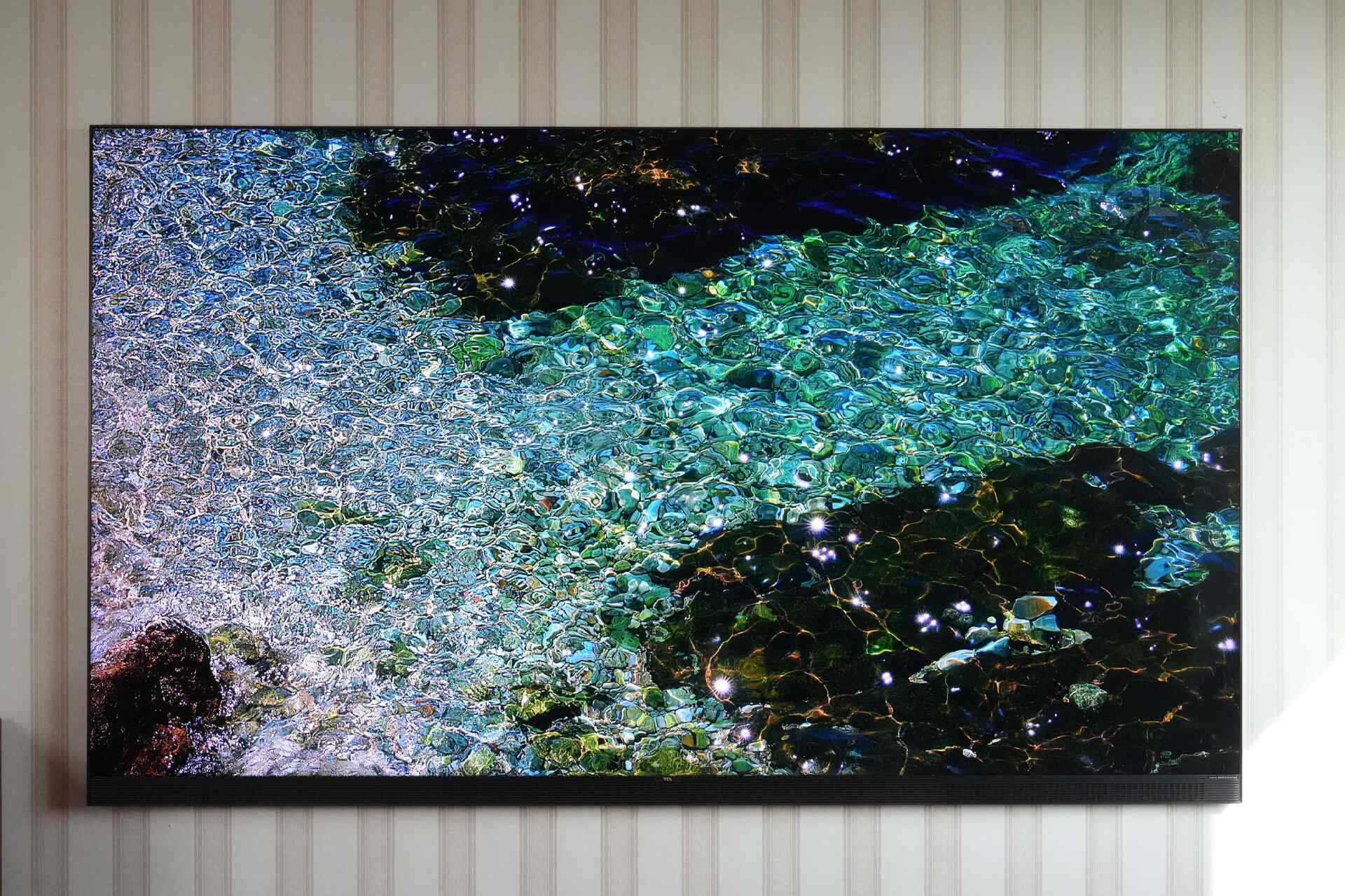 三万块买国产液晶电视？TCL 85X11L能不能担得起「机皇」称号？