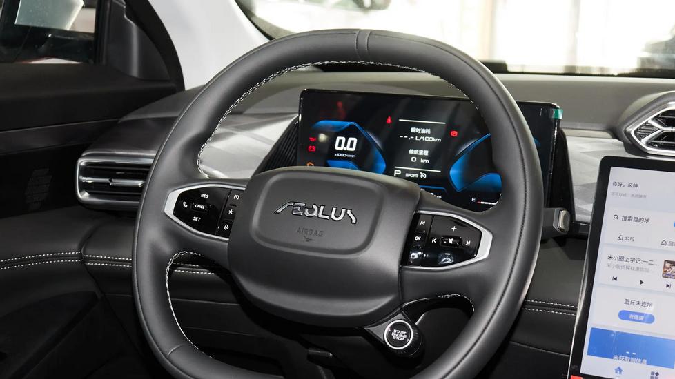 2026款风神皓瀚上市，价格不降反增，配置却没太多惊喜