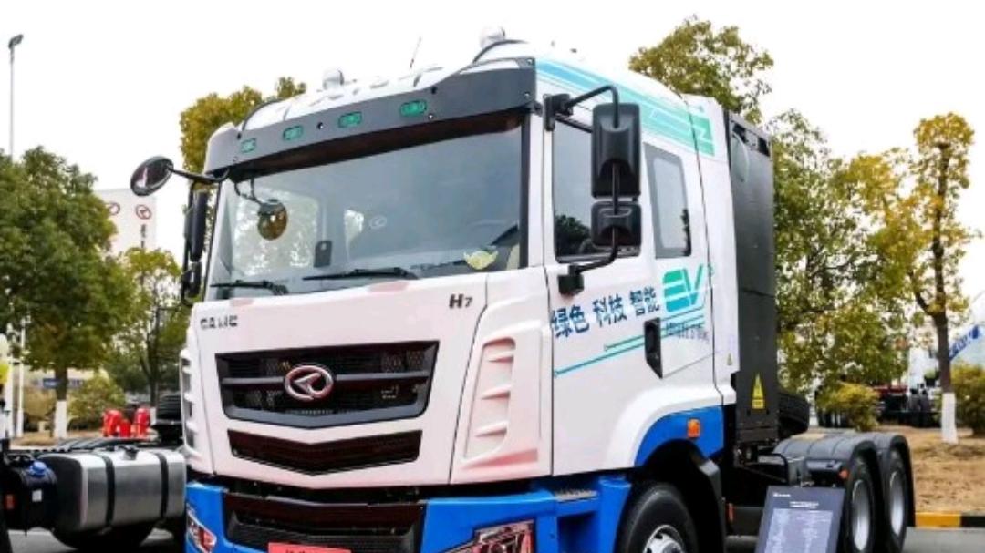 2026年商用车“期中成绩”出炉 分化加速明显