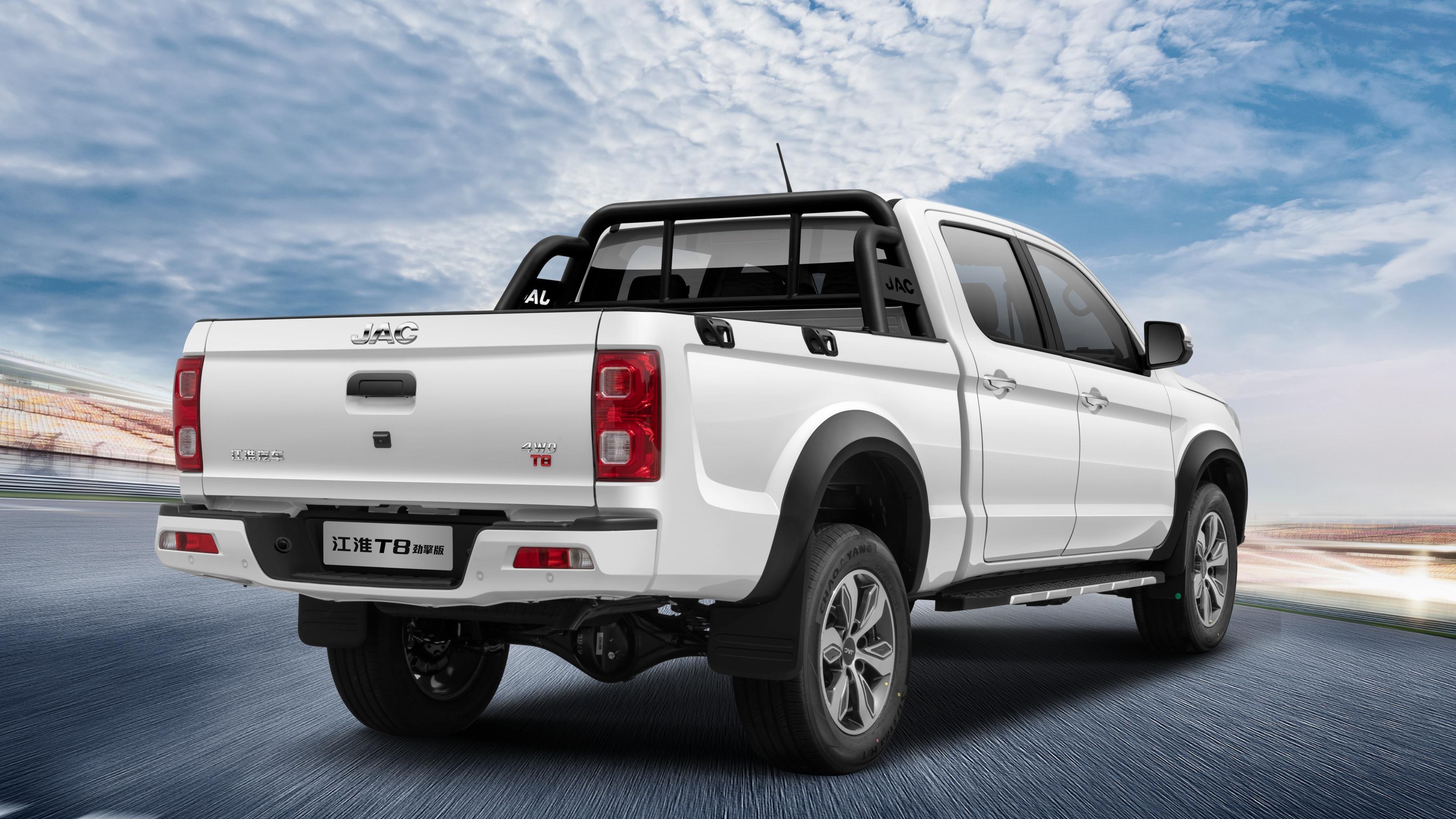 硬汉也温柔！选TA做情人节礼物，是守护也是奔赴