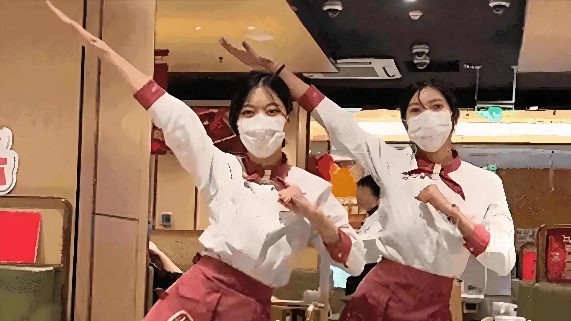 海底捞的“年轻化”陷阱：为什么很多品牌拼命讨好年轻人，年轻人却走了？