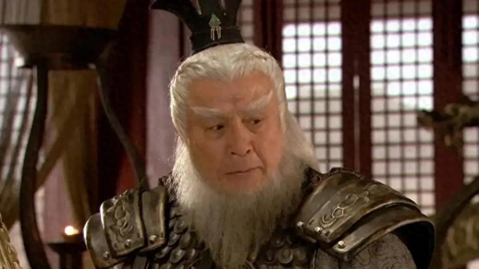 坑遍战友的神队友，为何封神榜上美名扬？