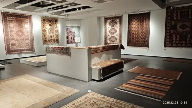 2.5万人织就全国地毯半壁江山：崔黄口镇地毯产业带的数字化升级