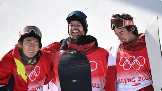 22分到172.75分！苏翊鸣怒吼5声逆袭，日本4人围剿下能否脱颖而出？