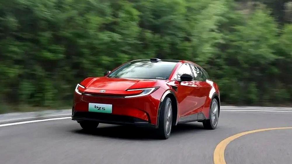 皇冠陆放59902台，RAV4超20万台，一汽丰田2025年销量出炉