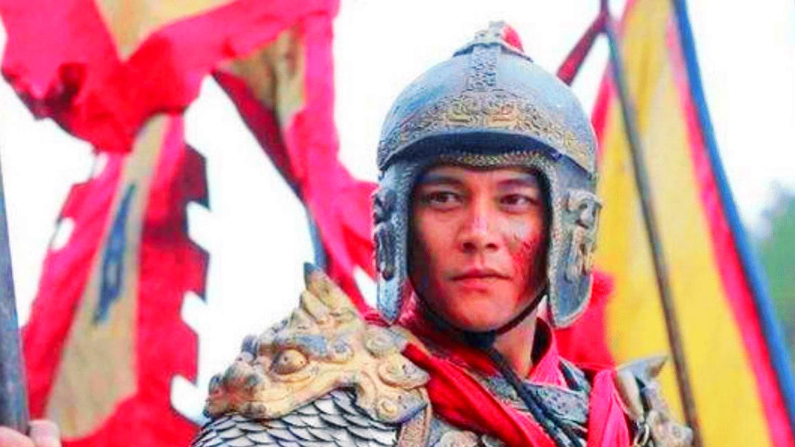 朱元璋下旨凌迟开国功臣蓝玉，刑场上他仰天狂笑：我最后悔的，就是在捕鱼儿海手握重兵，却没自立为王！