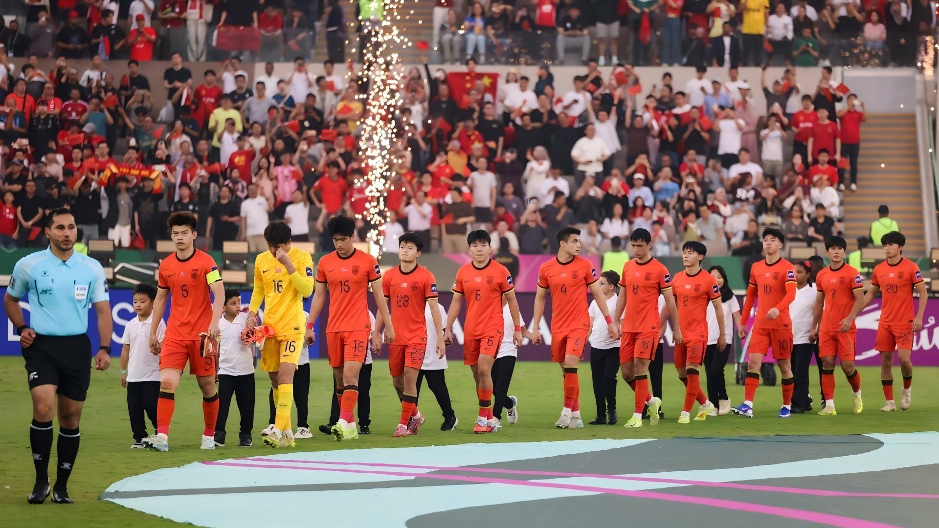 欧冠焦点战全面解析：曼城红军主场大胜可期，巴黎国米客场迎苦战！