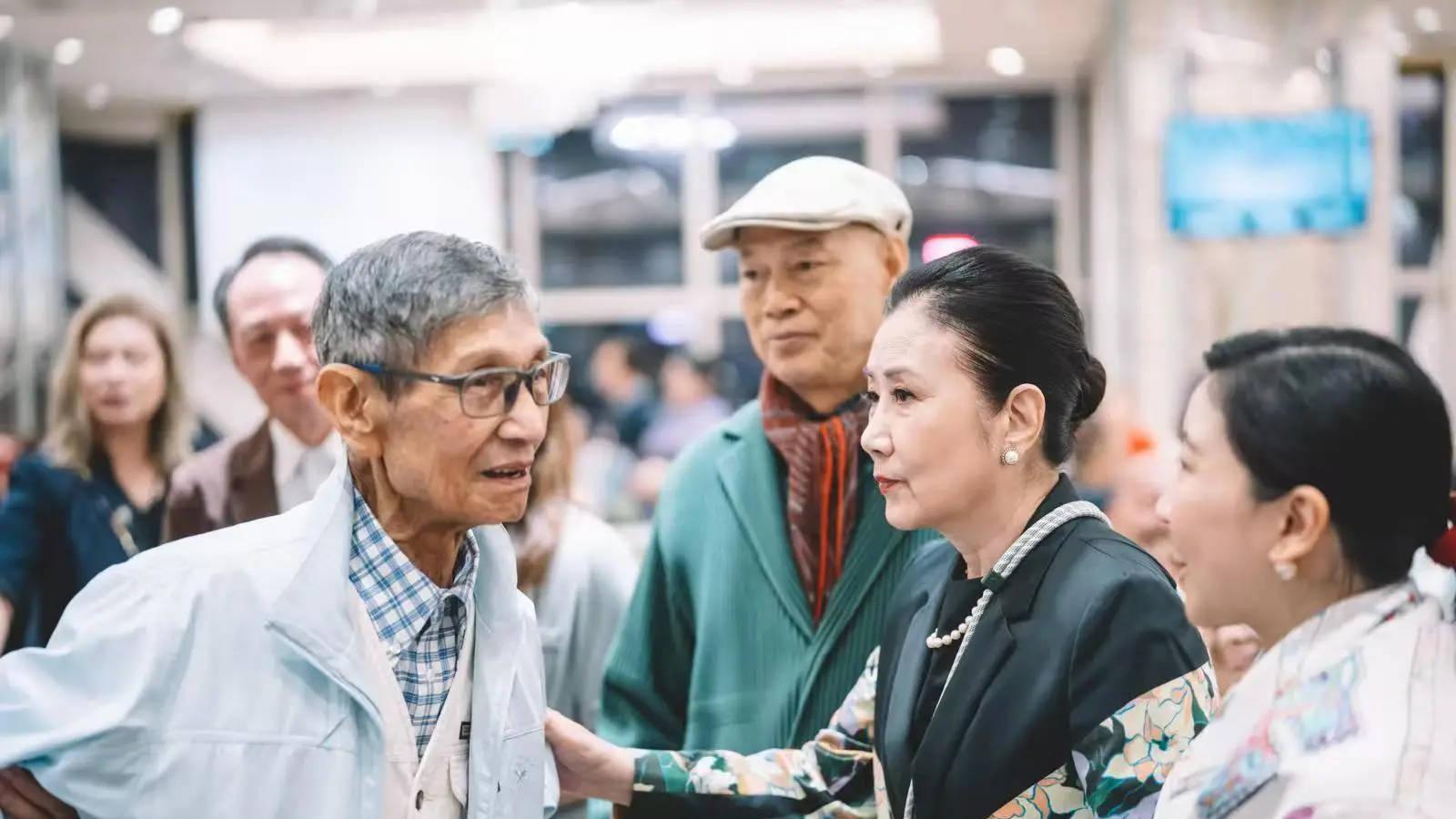 痛惜！87 岁刘洵离世，汪明荃长文追忆恩师满是不舍