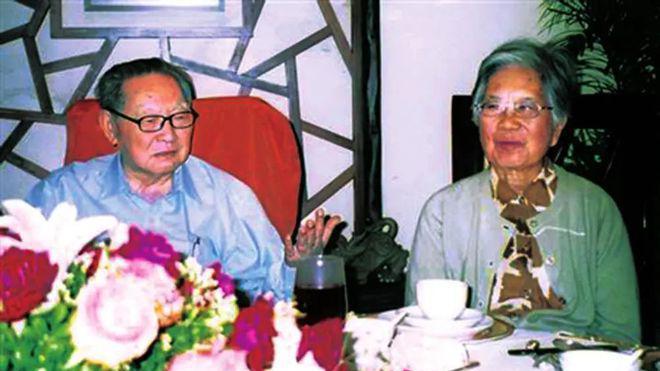 【梁羽生】新武侠小说“开山祖师”，反对污蔑义和团为“乌合之众”