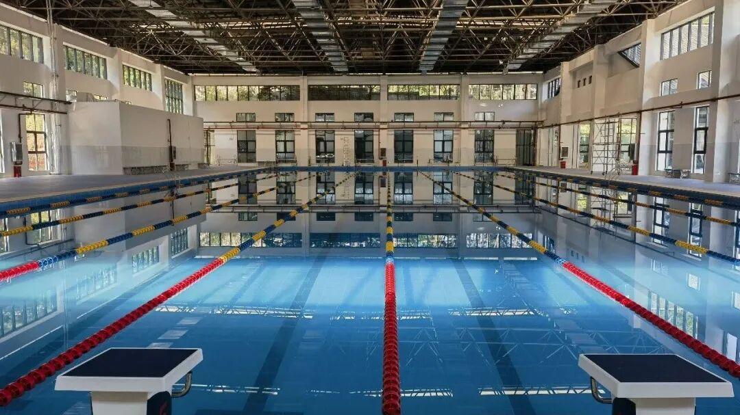 泳池背后的科技“隐形守护者”：金蓝海水处理揭秘现代游泳池水处理核心技术