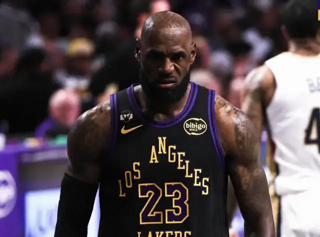 轰18+7+7！感谢詹姆斯牺牲，沃西赛后点名称赞，雷迪克也把话挑明