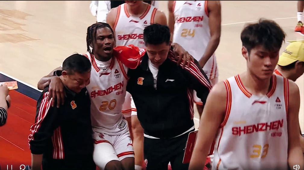 爆砍33分！王浩然高光1战，CBA劲旅豪取11连胜，奈何核心重伤抬下