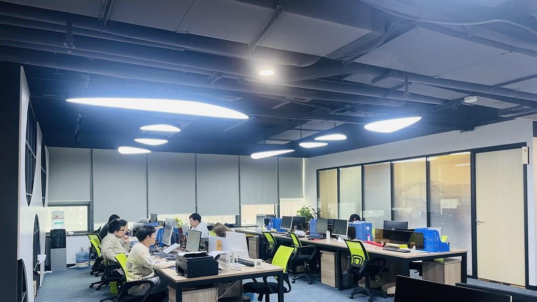 我如何靠一个「副业逻辑」实现弯道超车？