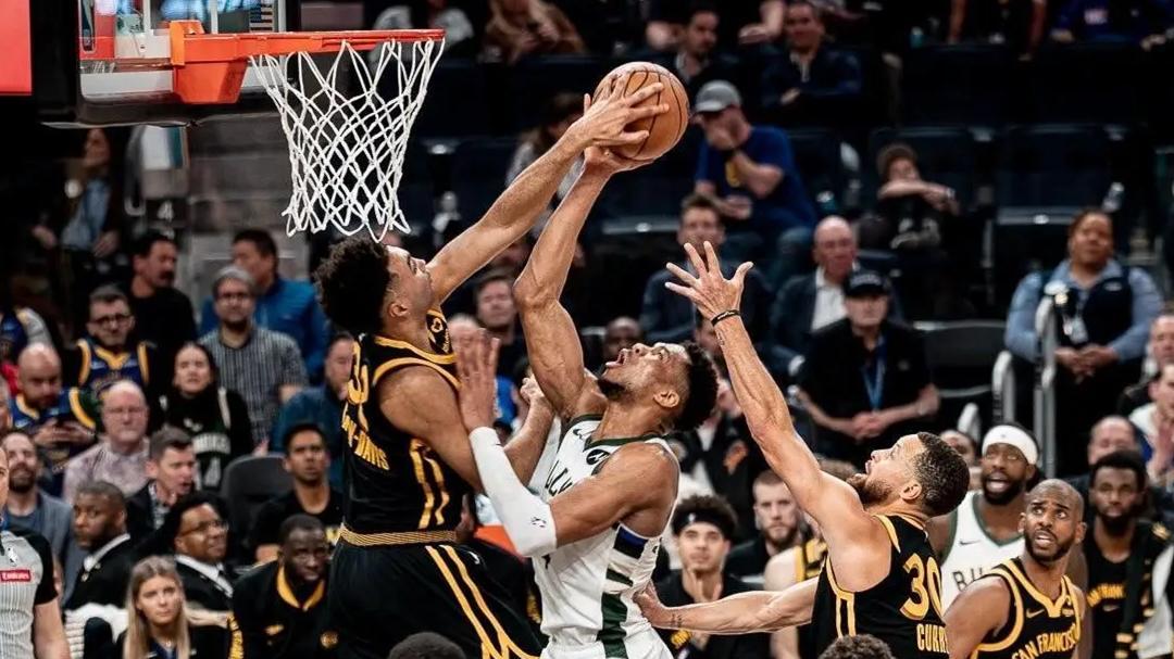 惨遭交易，再见勇士！离开库里被撤掉遮羞布，科尔终究是错付了