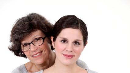 45岁高龄产妇折腾15个小时终于生了，孩子出生后，产妇彻底崩溃！