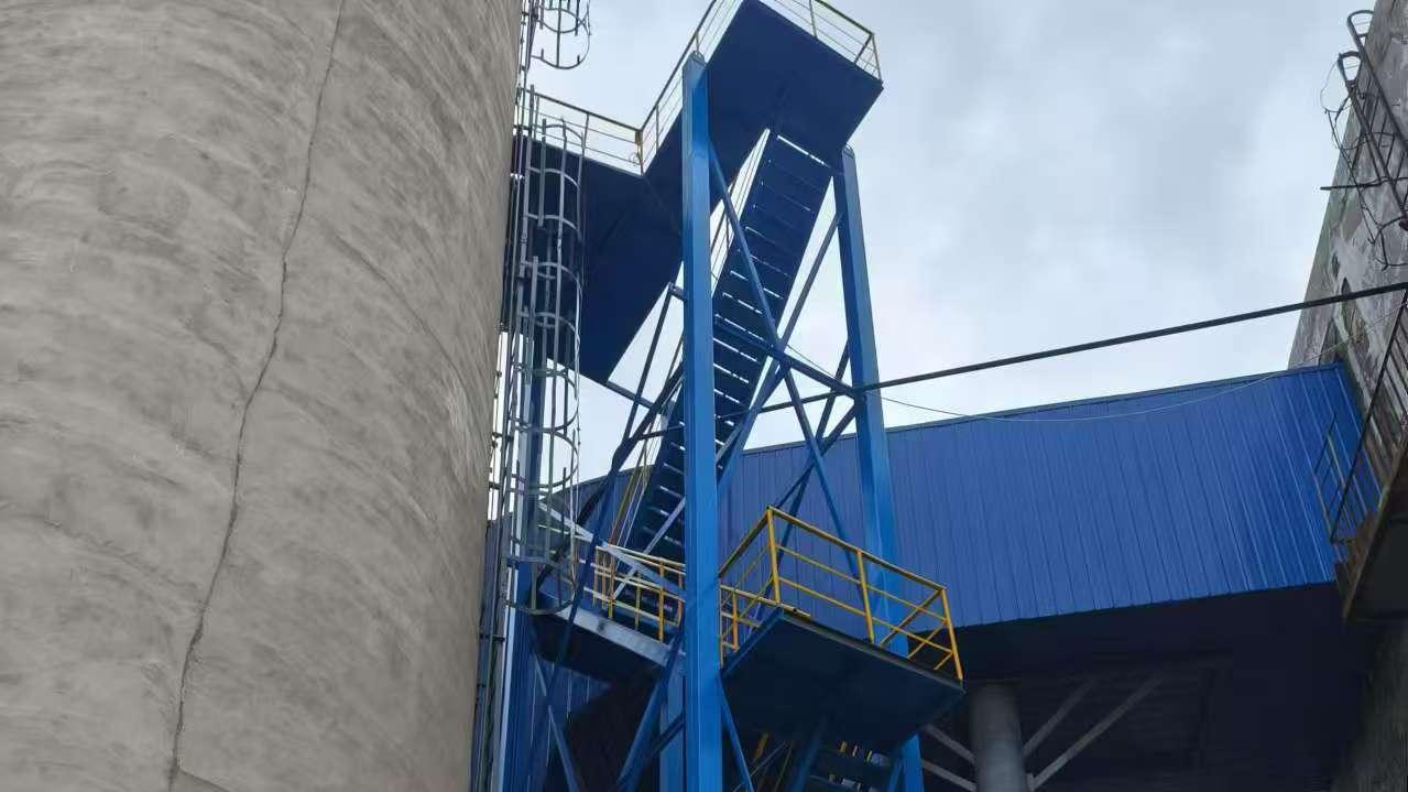 烟囱防腐加固修缮施工工序 提升筒体结构稳定性与耐候性