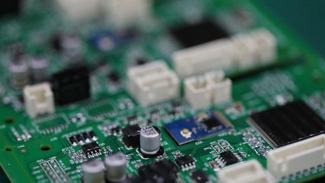 从元器件到基材：PCBA选材的8个关键维度，工程师必看！