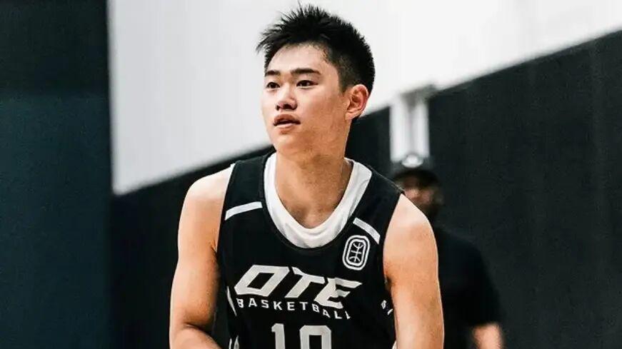 当选最佳球员！全美排名第57，中国男篮未来第一中锋横空出世