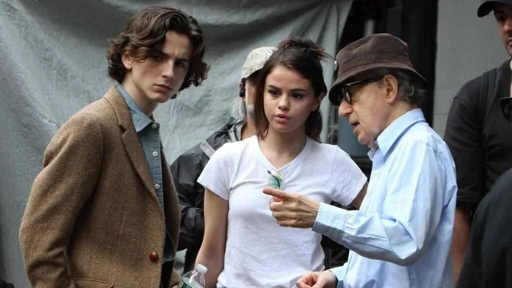 伍迪•艾伦夫妇与爱泼斯坦邮件曝光