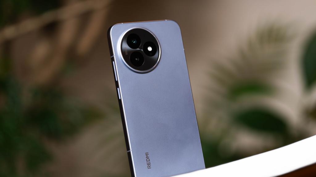小米目前“最值得捡漏”的一款手机，跑分324万+512GB+7410mAh，不到2000元