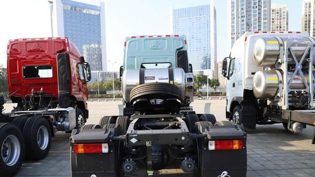 570大马力强省气，乘龙H5V LNG牵引车资源运输创富优选