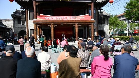 防疟疾  防输入  早发现  早诊疗——盐湖区疾控中心开展第19个全国疟疾日宣传活动纪实