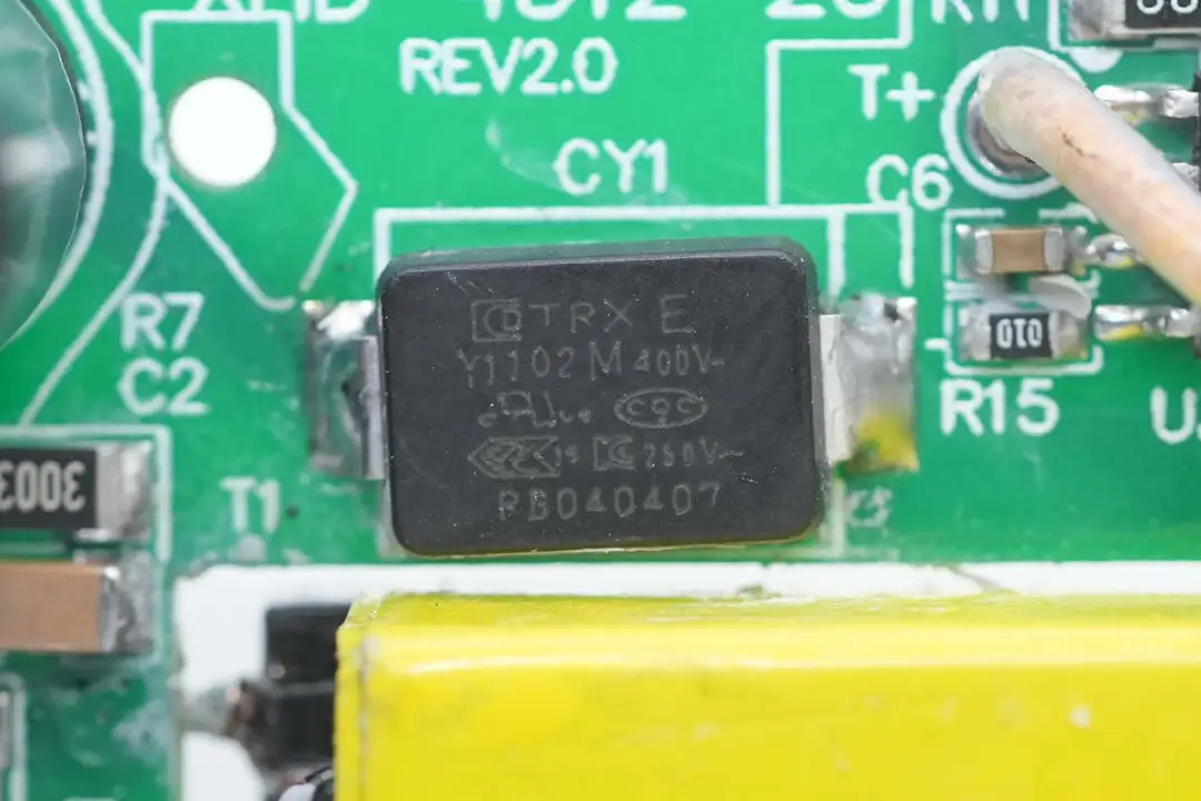 为什么充电器、适配器离不开安规电容？答案全在这！