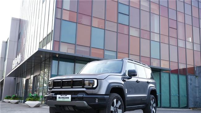 开大车也能气定神闲？她的底气来自这套智能驾驶辅助