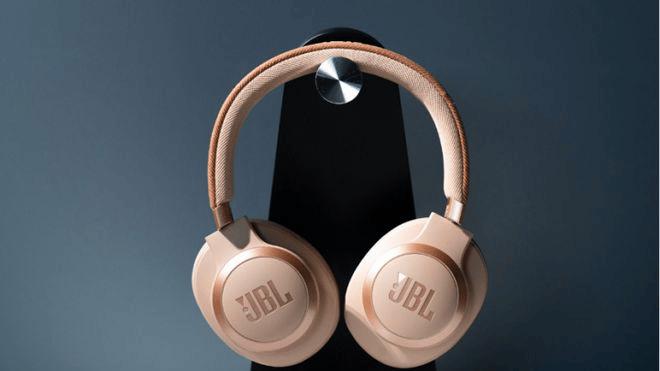 2026 头戴式耳机排行榜前十名出炉！一文看懂头戴式耳机哪个牌子更值得入手！