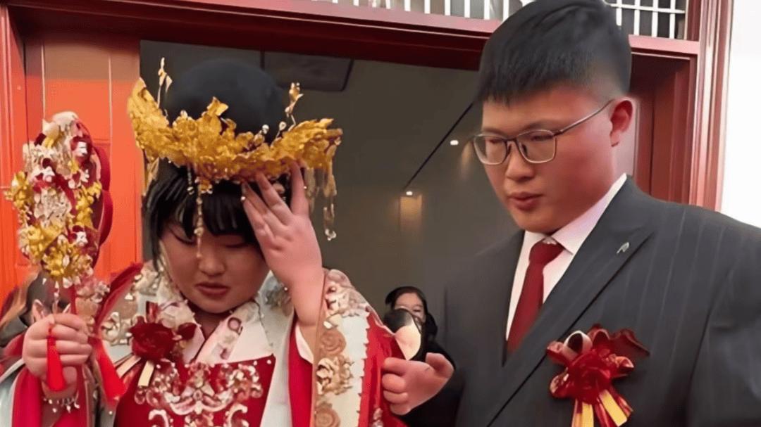 朱之文坦言绝不补贴送快递女儿，仅给三轮车当陪嫁，商演红火却不建经纪公司