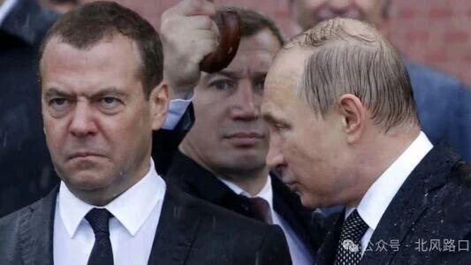 被现实击败，俄罗斯取消胜利日阅兵式上军事装备展示，太尴尬了！