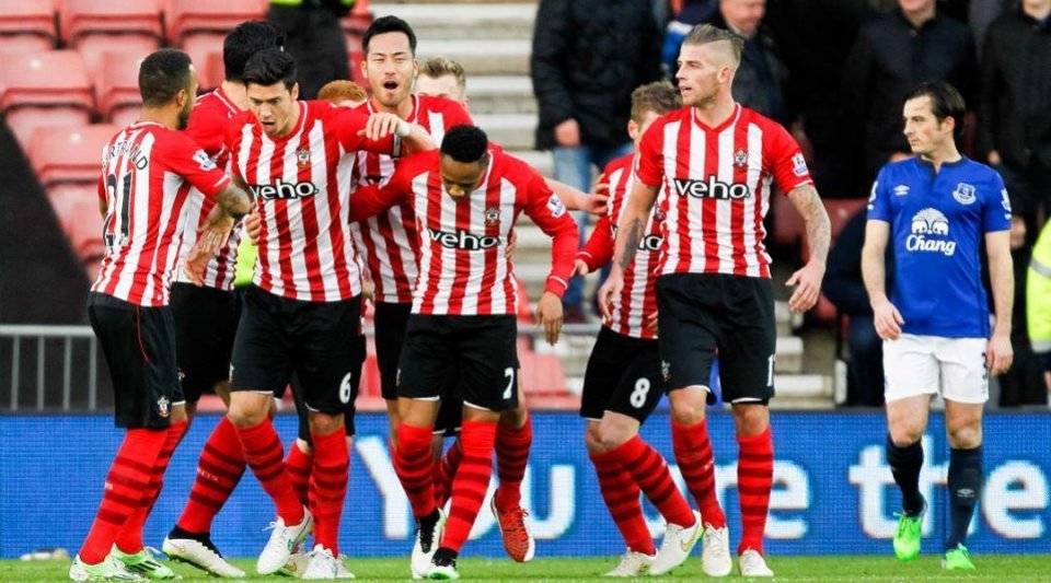 冲附加赛区+对攻互捅！南安普顿主场猛攻，诺维奇防线拉胯，大球稳了？