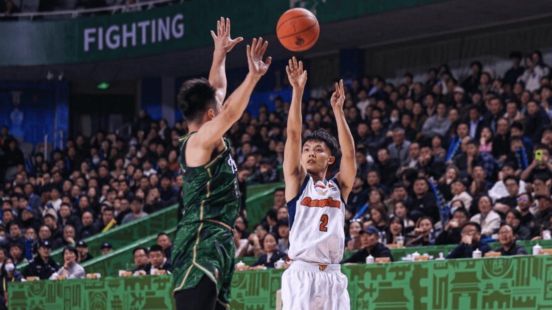 CBA积分榜大洗牌！广厦逆转登顶广东紧随 辽宁跌至第10震撼联盟