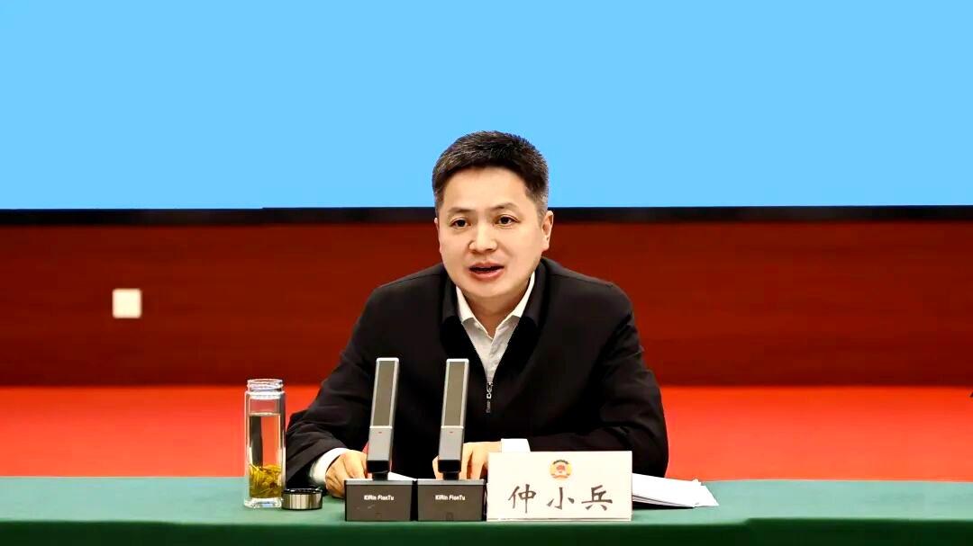 从江南水乡到天山南北：仲小兵挥别宿迁赴疆履职，续写援疆新篇章