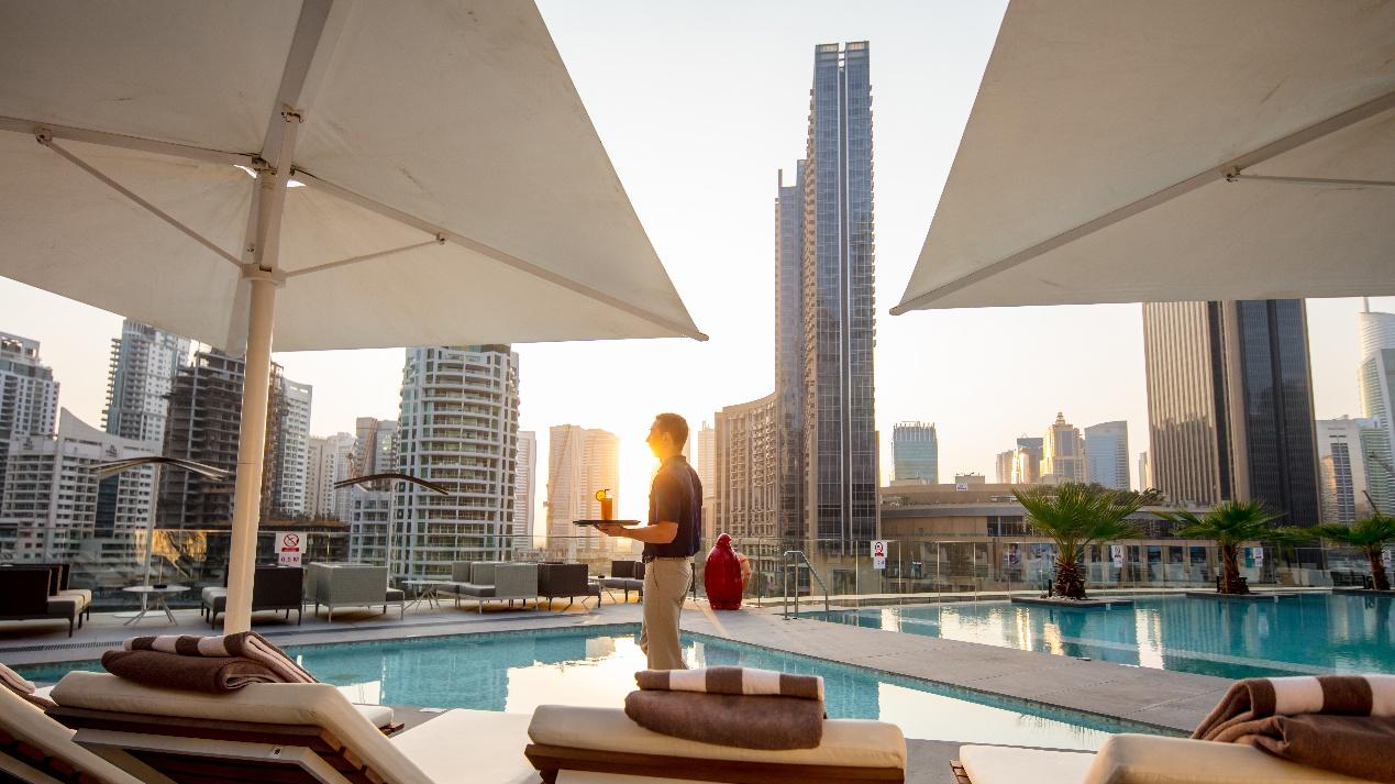 住进迪拜天际线与海平面的交界处，是一种怎样的体验？