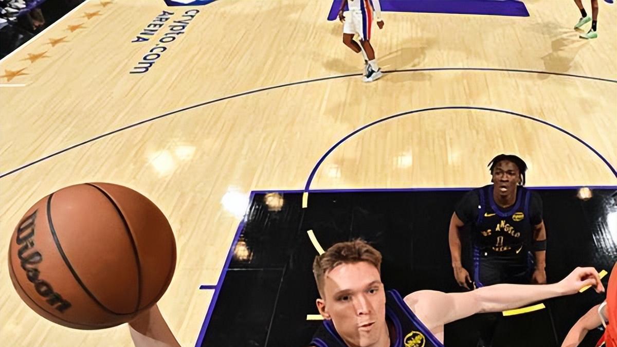 湖人主场惨败活塞，佩林卡和雷迪克是否该被同时解雇