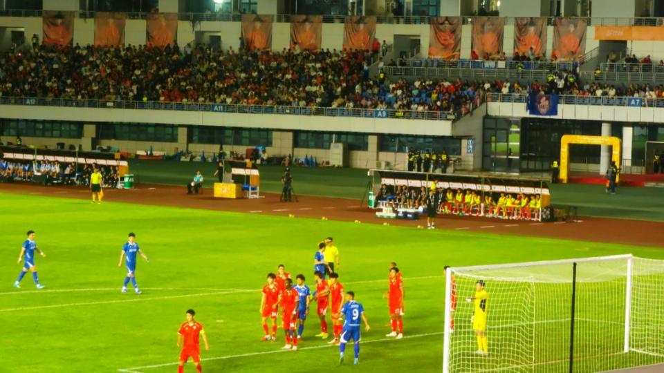 中甲战况：李玮锋率队首胜+积分转正，广西恒宸、定南赣联皆小胜