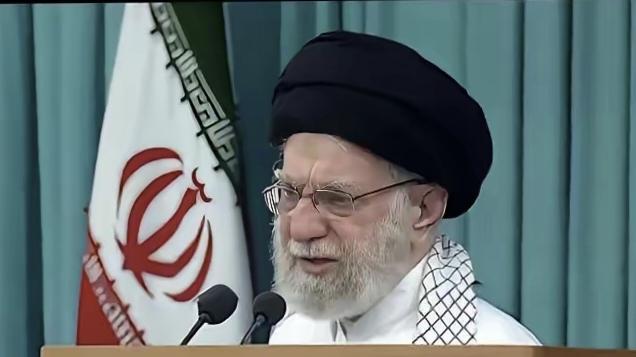 伊朗精神领袖哈梅内伊“躲入”地堡意味着什么？