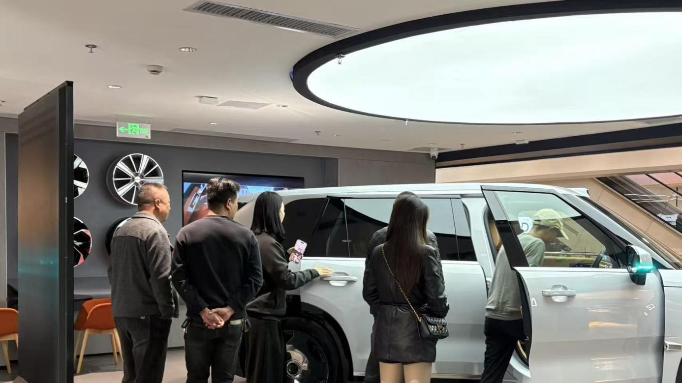 避坑指南 极氪9X 3月交付数据告诉你，高端新能源该怎么选！