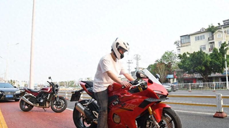 张雪机车夺冠引发消费热潮 闽侯荆溪规划打造特色机车产业