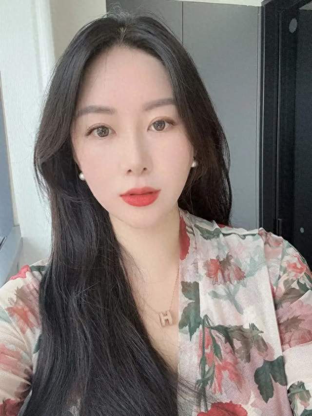 后来的我们太贪心，总想把临时停靠的船，变成永远停泊的岸