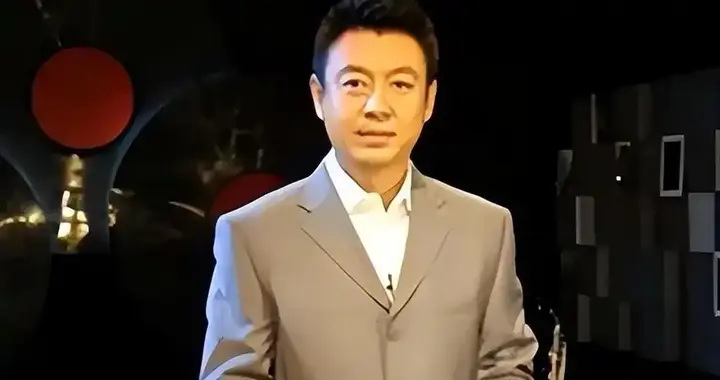 私生活混乱，10年换5个妻子？被传遭央视辞退的他，如今怎么样了