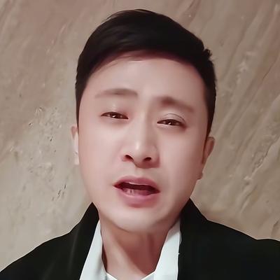 田恬微甜：主持人杨帆怎么了，遭遇家暴，胳