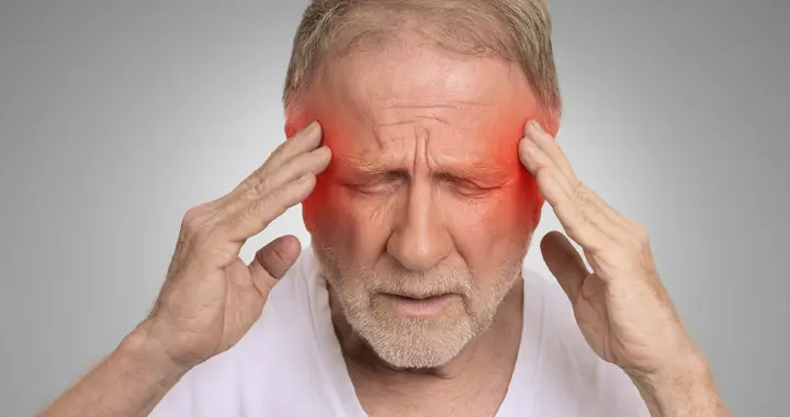 头晕手麻别不当回事！医生：这6个是脑出血最后警告，错过就晚了